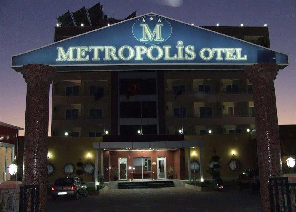 ホテルMetropolis Torbalı エクステリア 写真